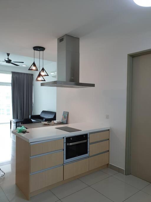 Direct Qbm & Ikea *Highfloor Sunrise Seaview Condo Bayan Lepas Εξωτερικό φωτογραφία