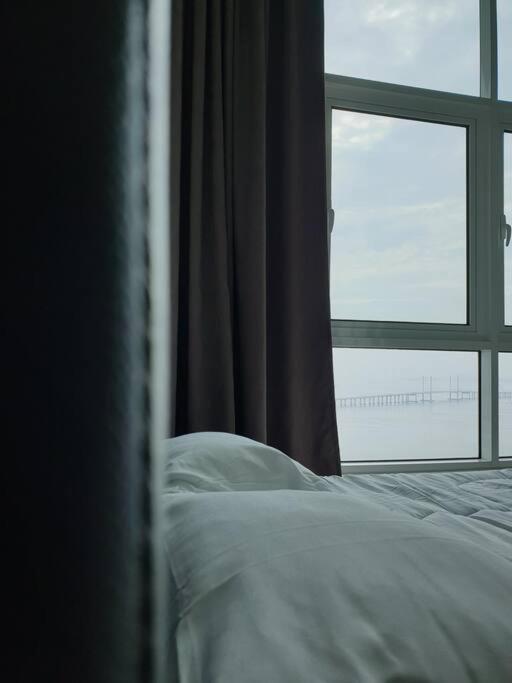 Direct Qbm & Ikea *Highfloor Sunrise Seaview Condo Bayan Lepas Εξωτερικό φωτογραφία