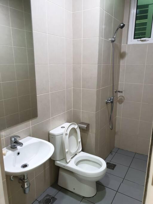 Direct Qbm & Ikea *Highfloor Sunrise Seaview Condo Bayan Lepas Εξωτερικό φωτογραφία